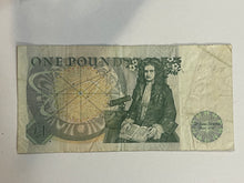 Load image into Gallery viewer, English One Pound Banknote - Sir Isaac Newton (Chief Cashier D H F Somerset)

