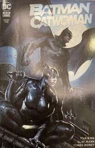 Batman Catwoman #1 (Gabriele Dell'Otto Team Variant limited to 10,000)