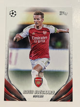 Load image into Gallery viewer, 2023/24 Topps UEFA Club Competitions Trading Cards - Choose your card
