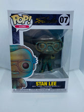 Load image into Gallery viewer, Stan Lee (Patina) 07 Funko Pop
